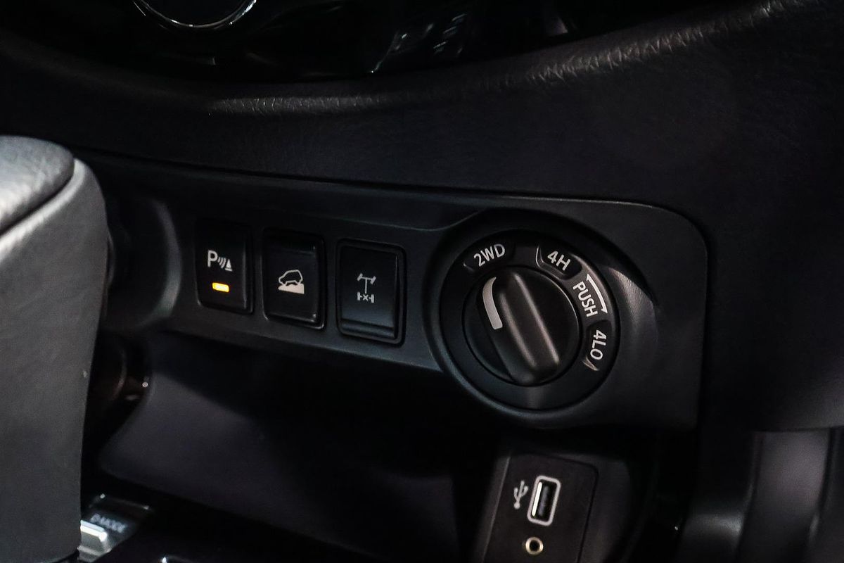 2024 Nissan Navara PRO-4X D23 4X4