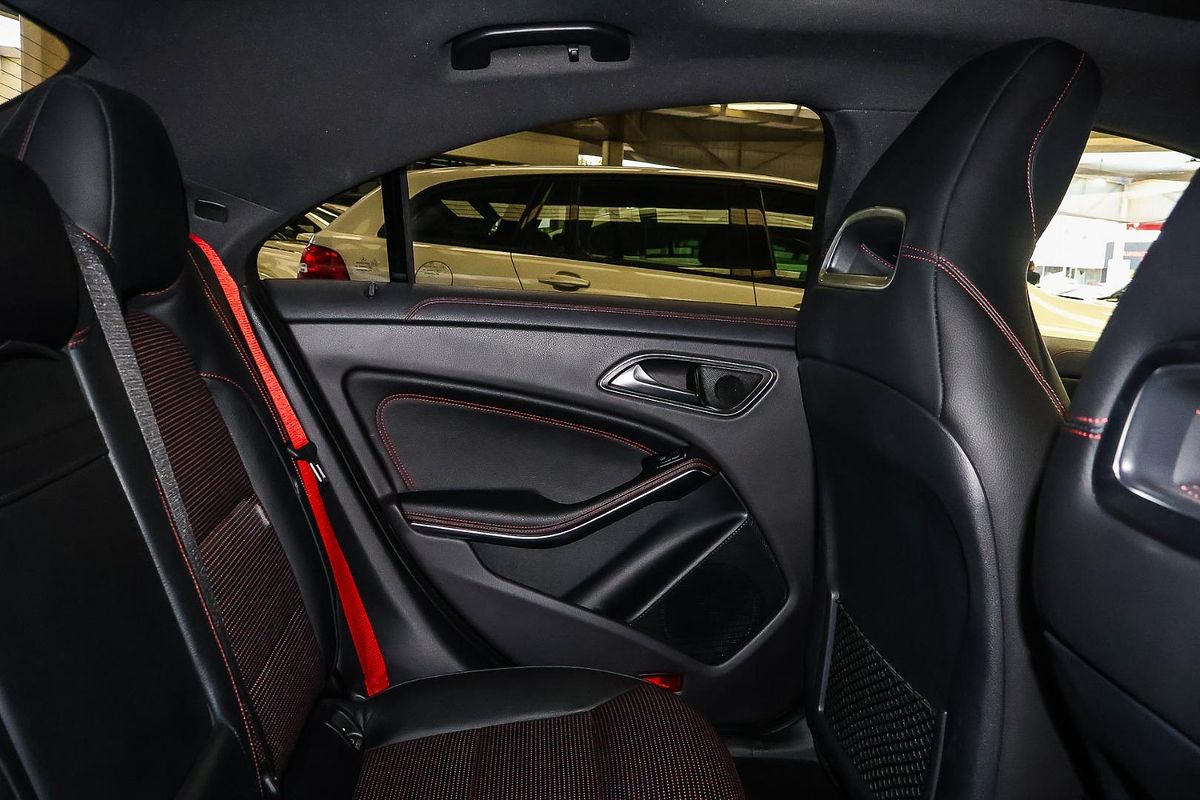 2018 Mercedes-Benz CLA-Class CLA250 Sport C117