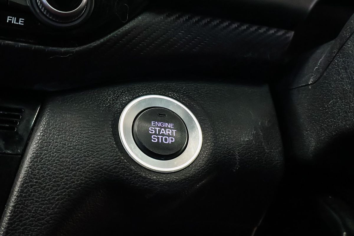 2020 Hyundai Elantra Sport AD.2