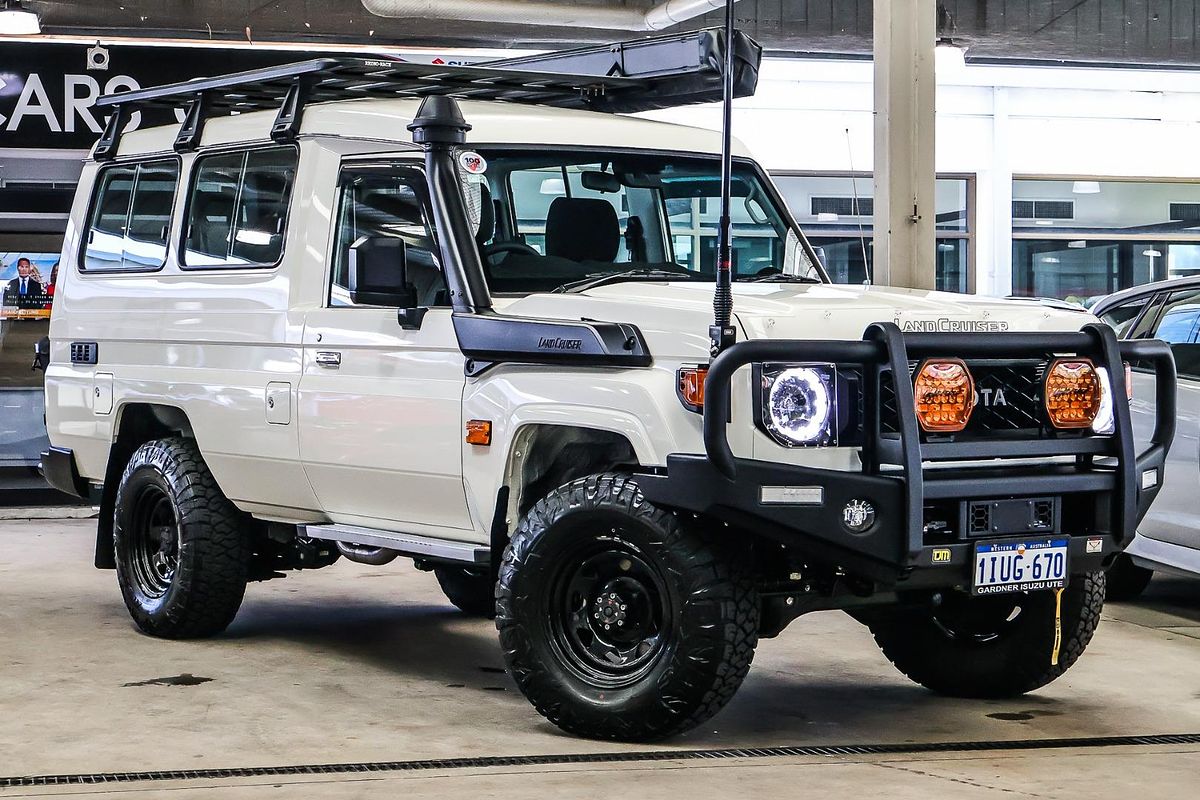 2025 Toyota Landcruiser GXL Troopcarrier GDJL78R