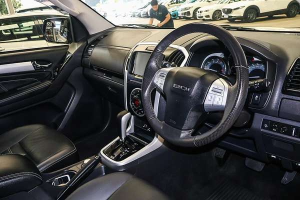 2019 Isuzu MU-X LS-T