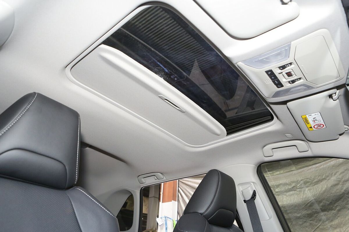 2025 Toyota RAV4 Cruiser AXAH54R