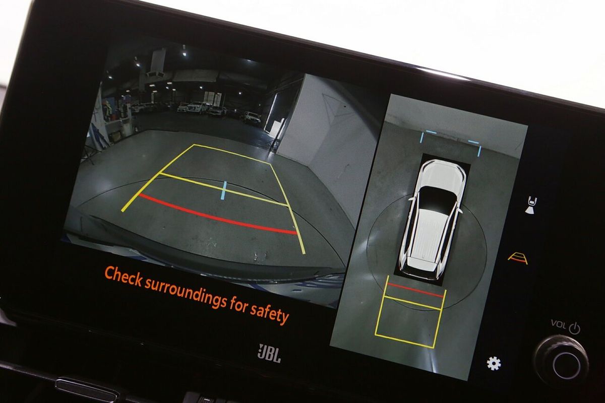 2025 Toyota RAV4 Cruiser AXAH54R