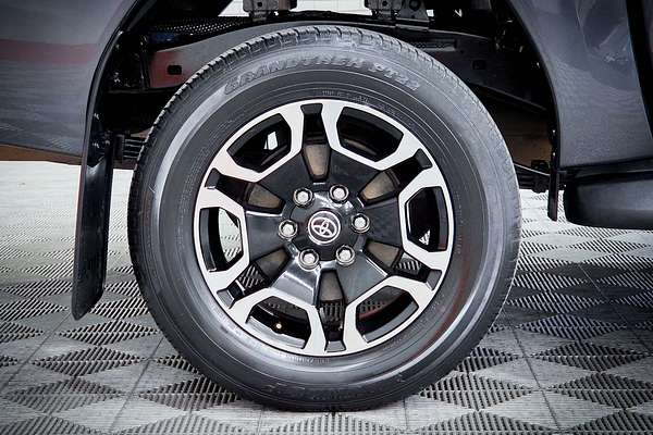 2023 Toyota Hilux SR5 GUN126R 4X4