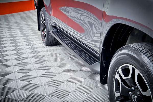 2023 Toyota Hilux SR5 GUN126R 4X4