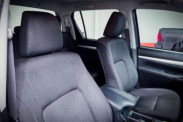 2023 Toyota Hilux SR5 GUN126R 4X4