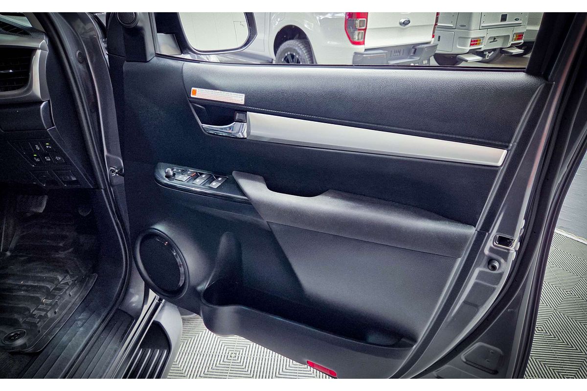 2023 Toyota Hilux SR5 GUN126R 4X4