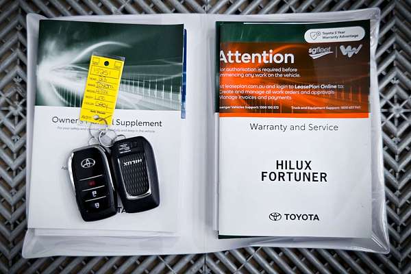 2023 Toyota Hilux SR5 GUN126R 4X4