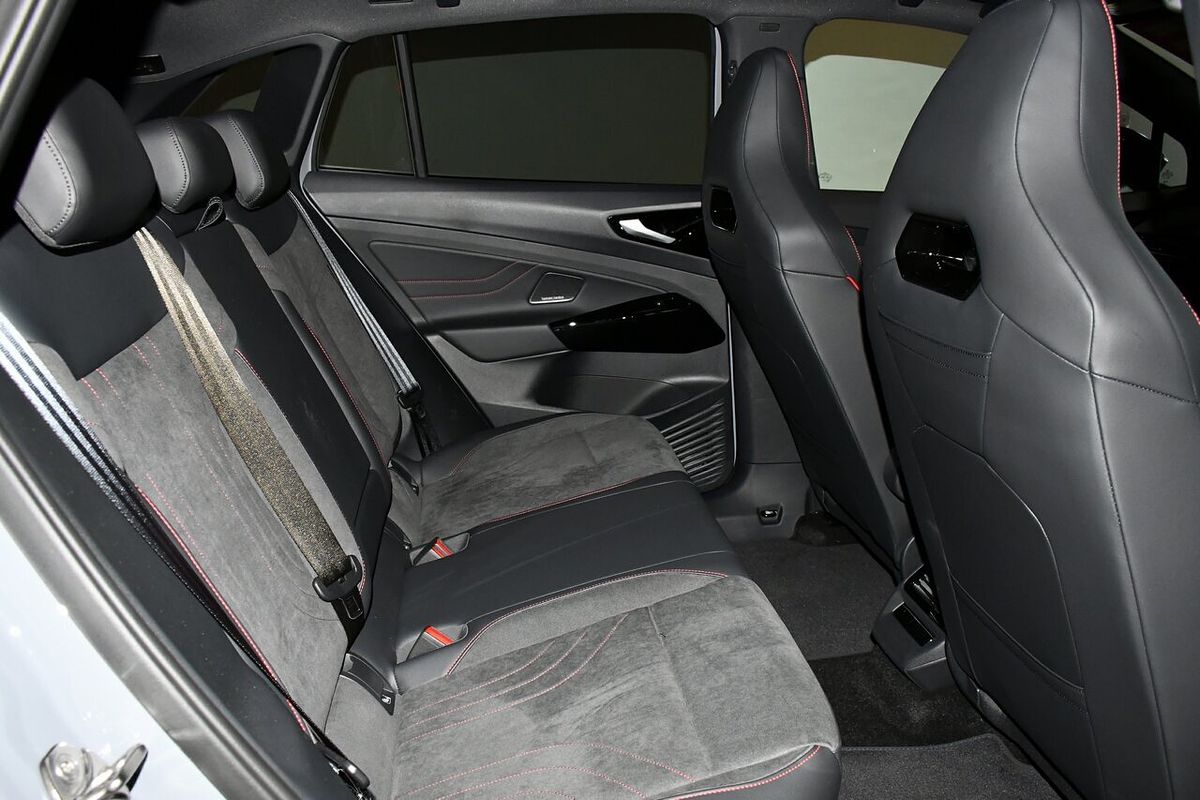 2025 Volkswagen ID.4 GTX E2