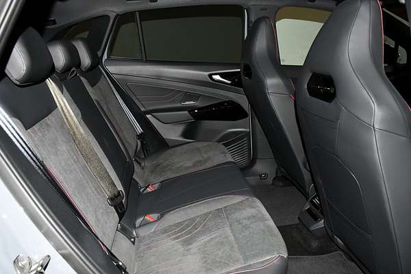 2025 Volkswagen ID.4 GTX E2