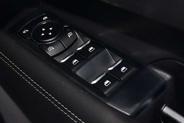 2025 Volkswagen Amarok TDI600 Style NF 4X4