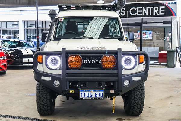 2025 Toyota Landcruiser GXL Troopcarrier GDJL78R