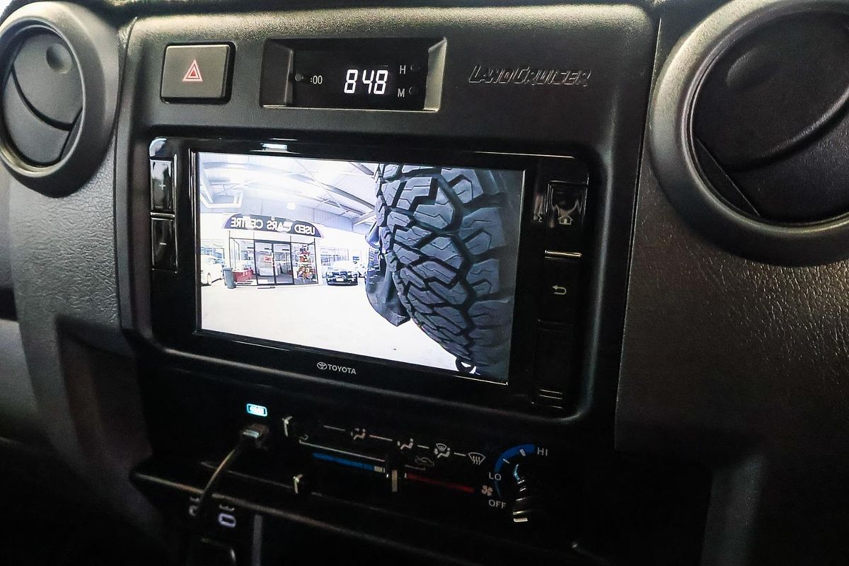 2025 Toyota Landcruiser GXL Troopcarrier GDJL78R