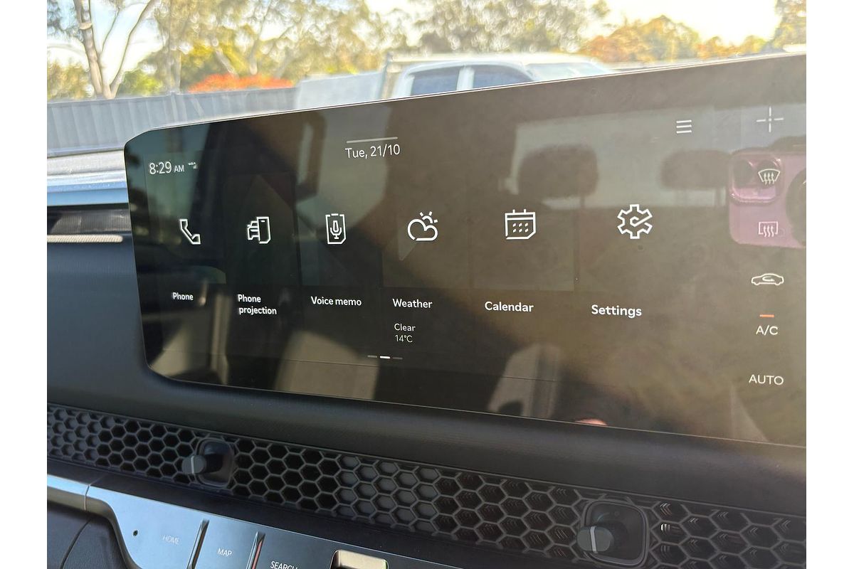 2025 Kia Tasman SX TK 4X4