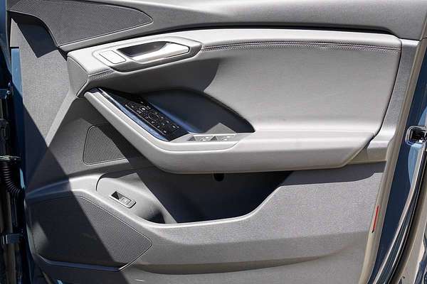 2025 Audi Q6 e-tron GF