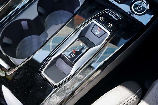 2025 Audi Q6 e-tron GF