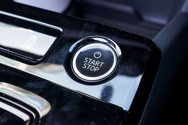 2025 Audi Q6 e-tron GF