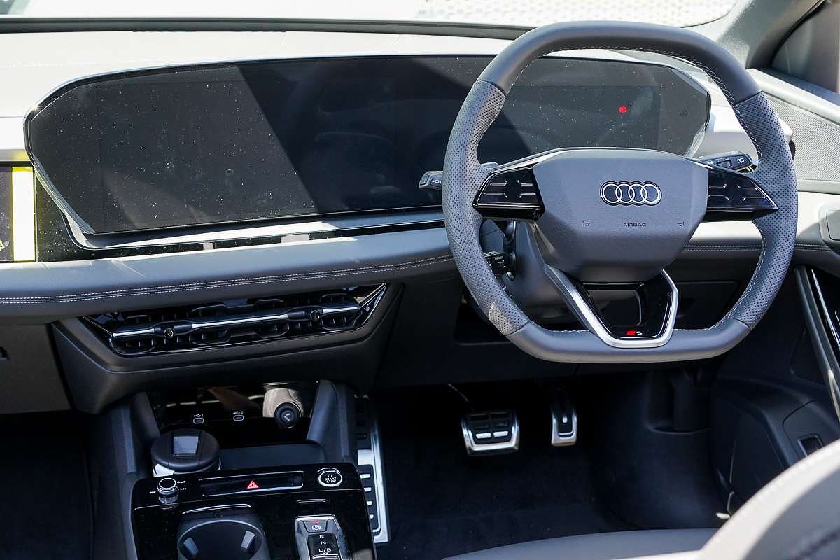 2025 Audi Q6 e-tron GF