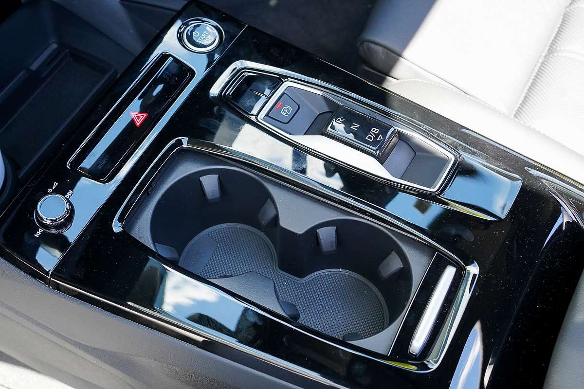 2025 Audi Q6 e-tron GF