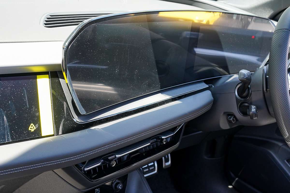 2025 Audi Q6 e-tron GF