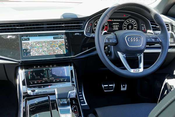 2025 Audi RS Q8 TFSI performance F1