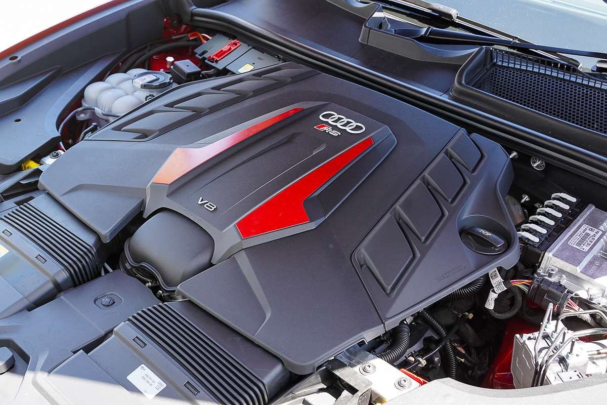 2025 Audi RS Q8 TFSI performance F1