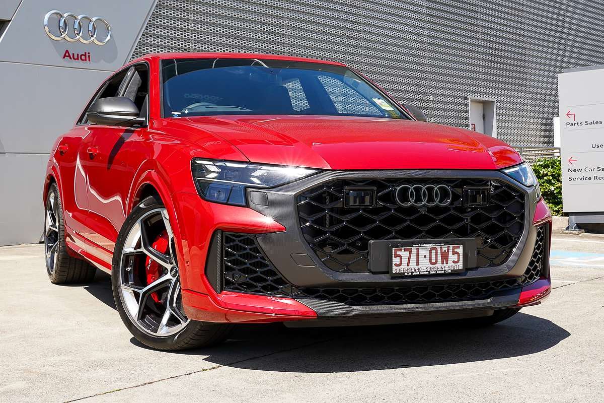 2025 Audi RS Q8 TFSI performance F1