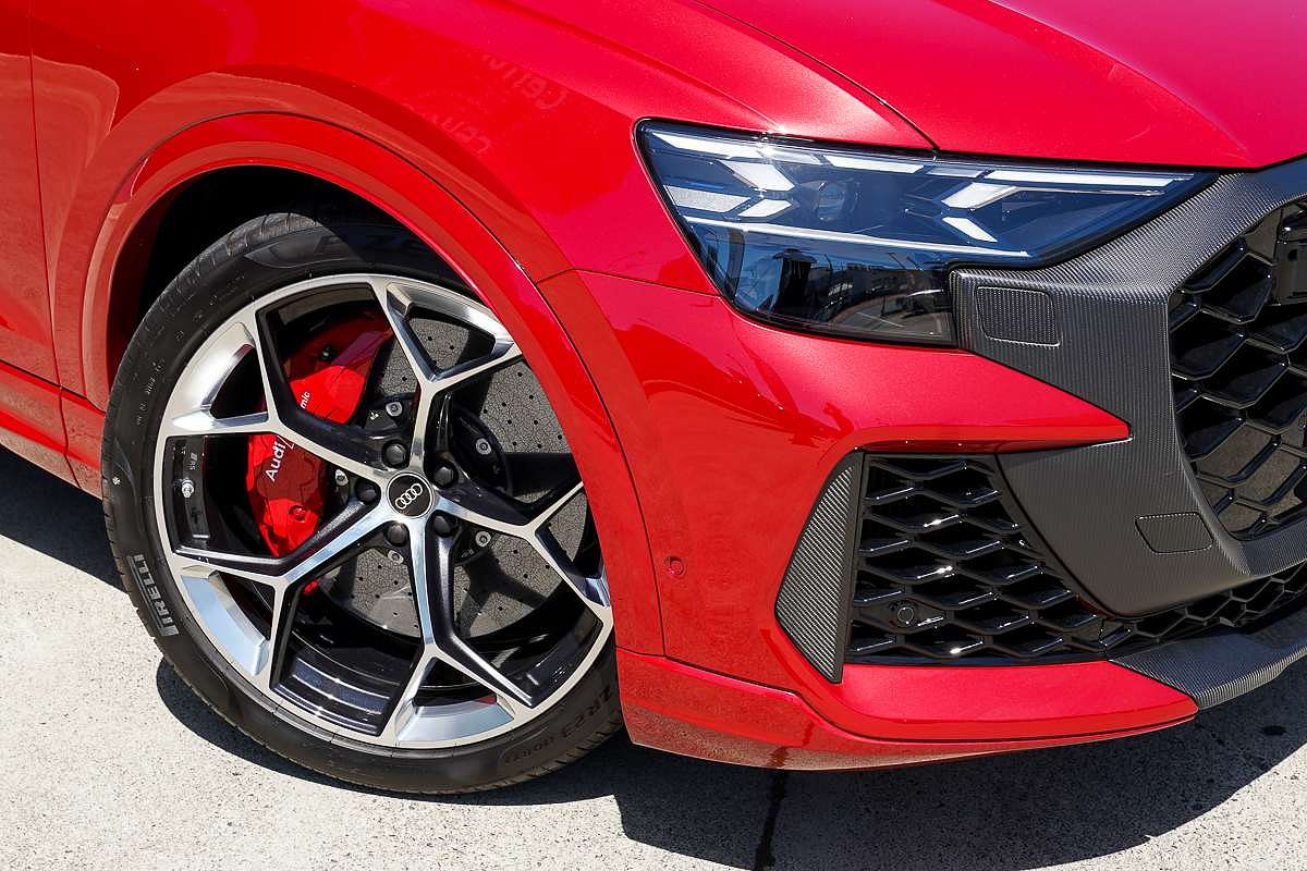 2025 Audi RS Q8 TFSI performance F1