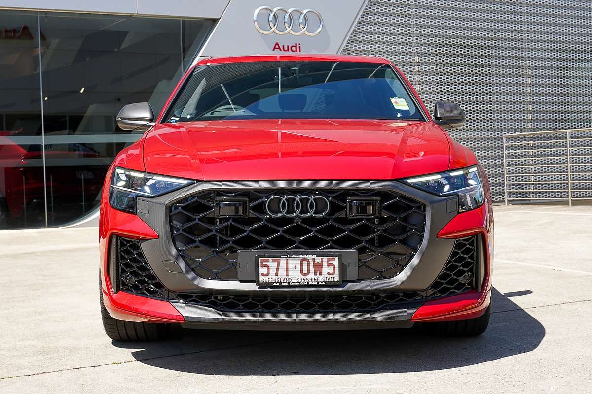 2025 Audi RS Q8 TFSI performance F1