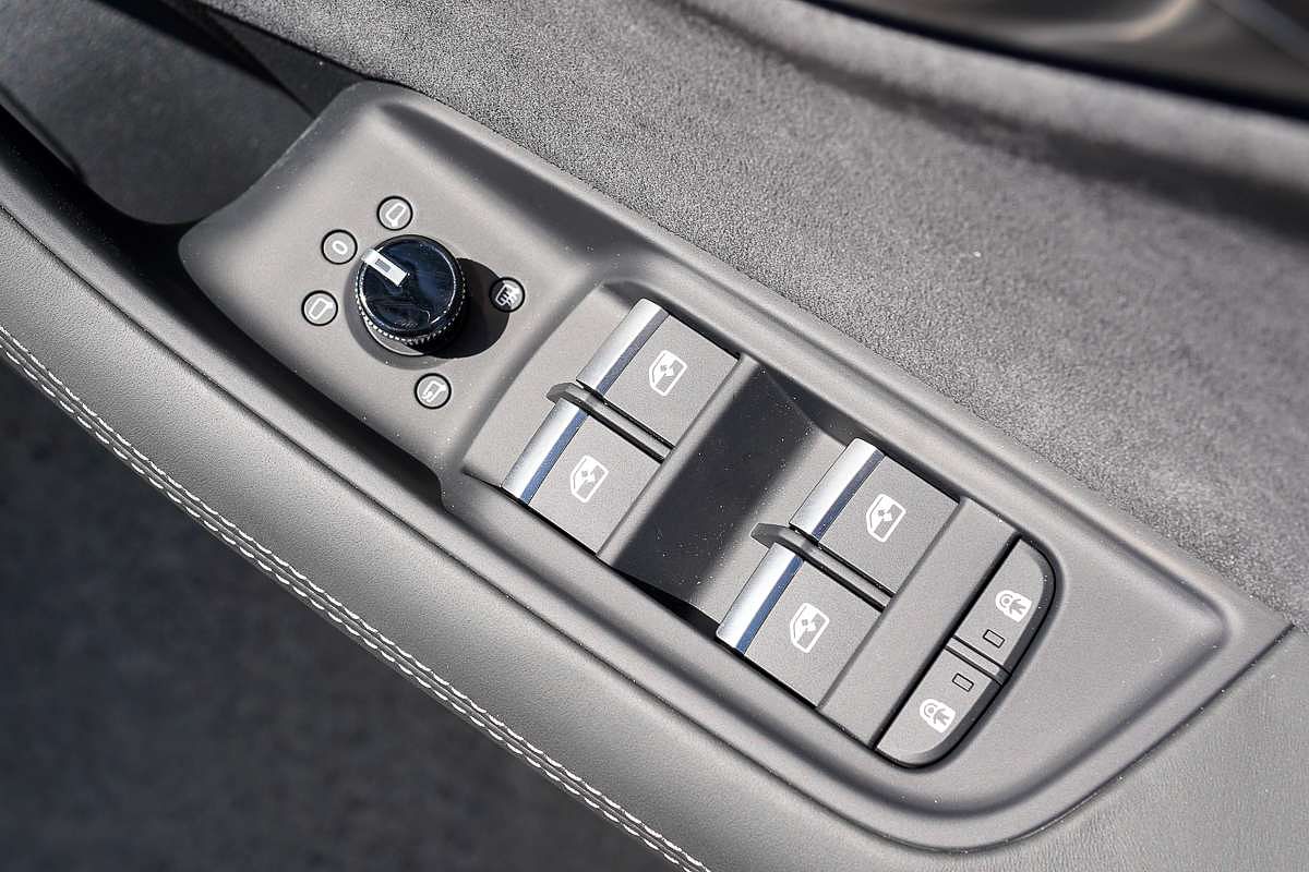 2025 Audi RS Q8 TFSI performance F1