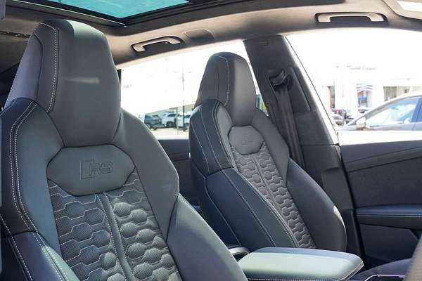 2025 Audi RS Q8 TFSI performance F1