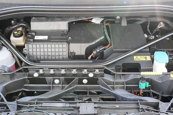 2025 Audi Q4 e-tron 45 F4