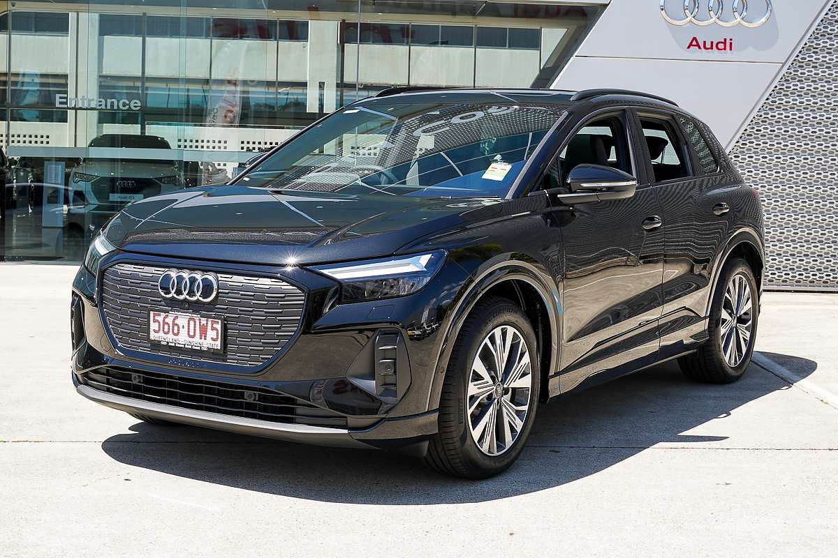 2025 Audi Q4 e-tron 45 F4