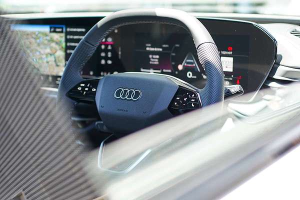 2025 Audi Q5 TDI 150kW Sport GU