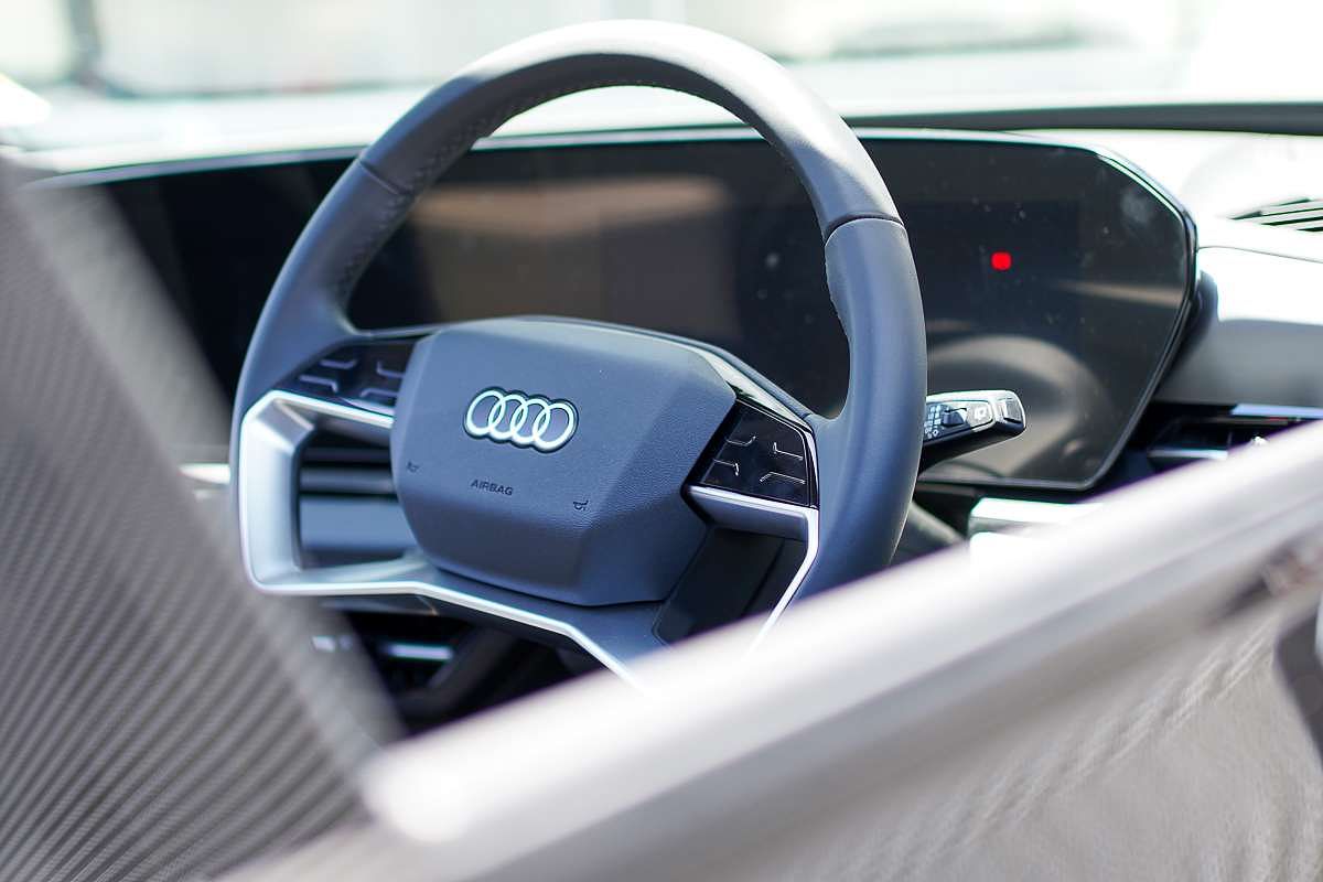 2025 Audi Q6 e-tron Performance GF