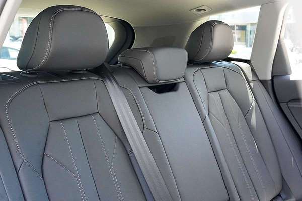 2025 Audi Q6 e-tron Performance GF