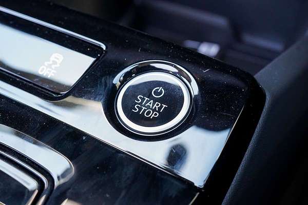 2025 Audi Q6 e-tron Performance GF