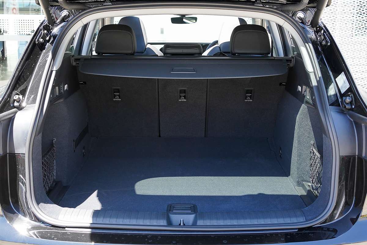 2025 Audi Q6 e-tron Performance GF