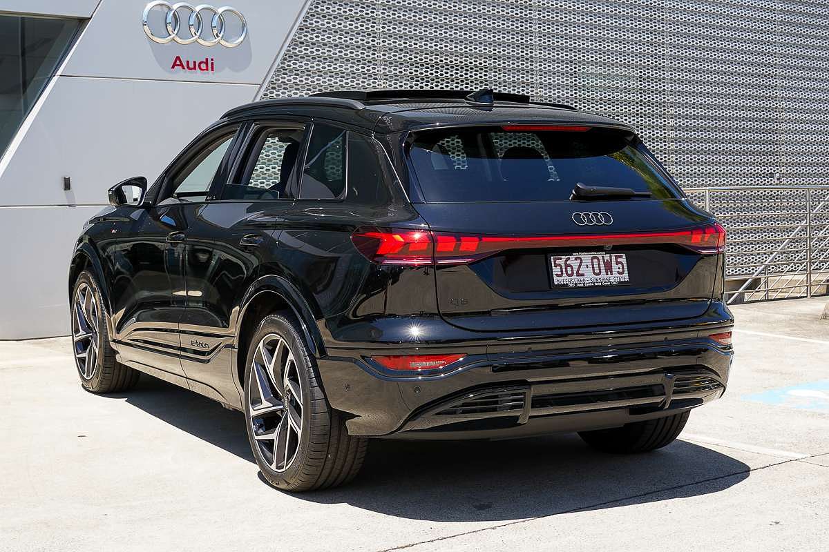 2025 Audi Q6 e-tron Performance GF