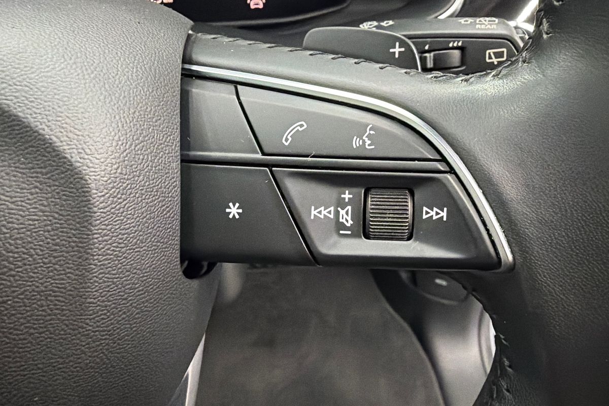 2019 Audi Q8 55 TFSI F1