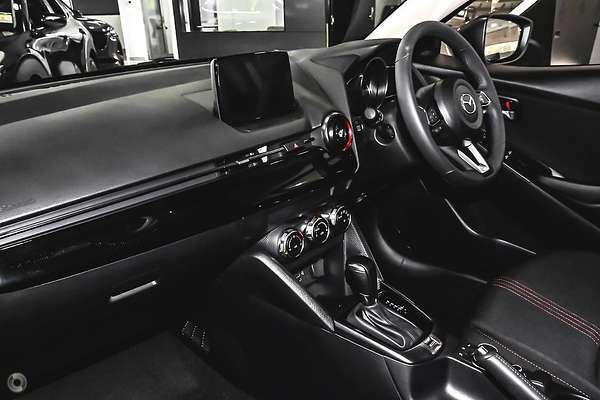 2025 Mazda 2 G15 Evolve DJ Series