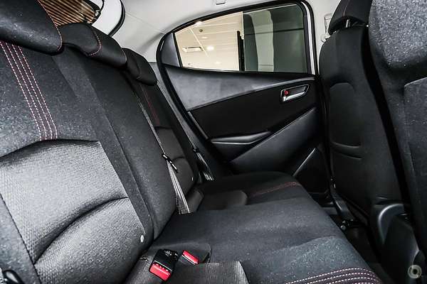 2025 Mazda 2 G15 Evolve DJ Series