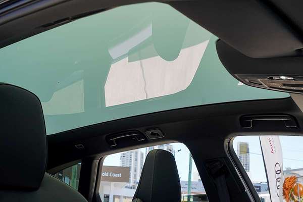 2025 Audi A5 e-hybrid S-Line B10