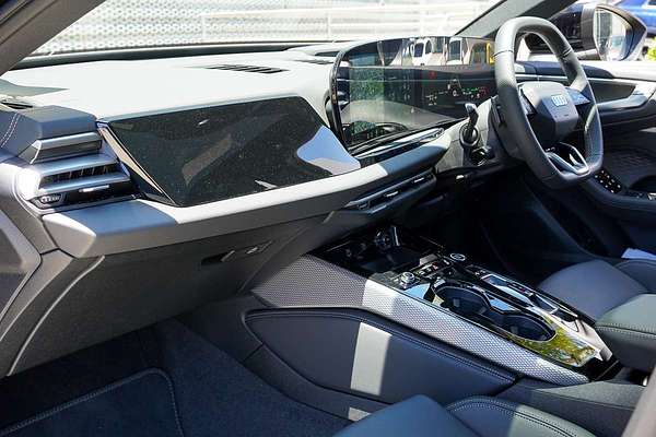 2025 Audi A5 e-hybrid S-Line B10