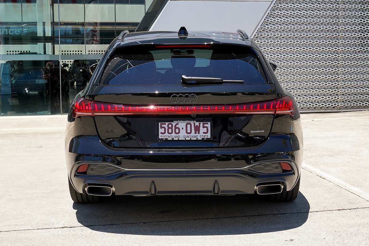 2025 Audi A5 e-hybrid S-Line B10