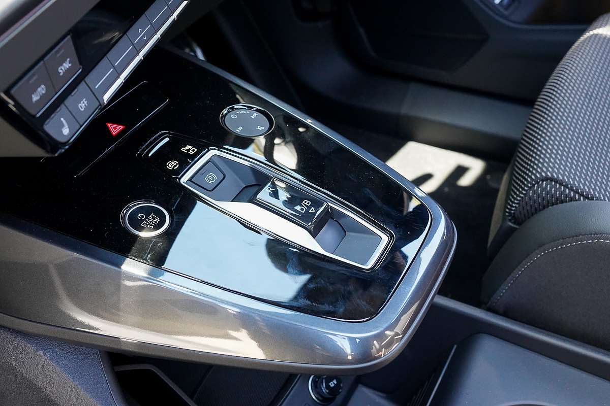 2024 Audi Q4 e-tron 45 F4