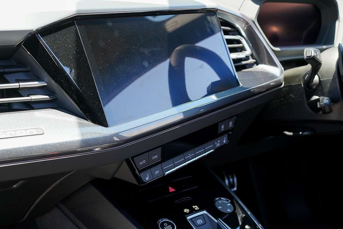 2024 Audi Q4 e-tron 45 F4