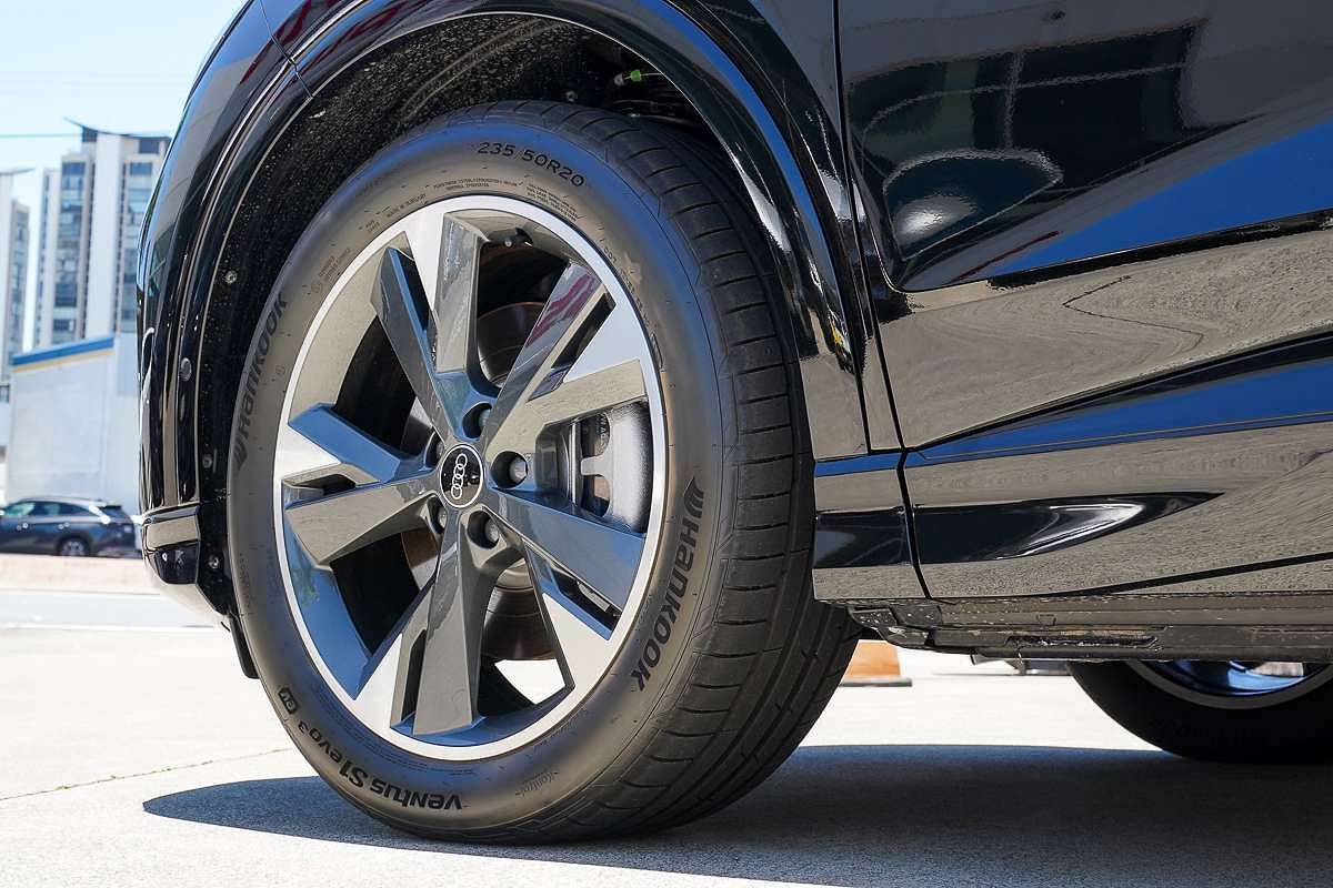 2024 Audi Q4 e-tron 45 F4