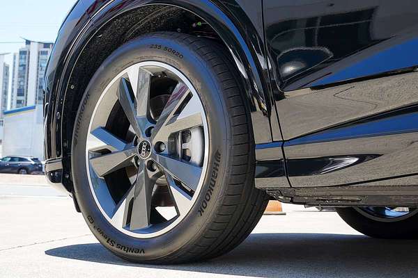 2024 Audi Q4 e-tron 45 F4