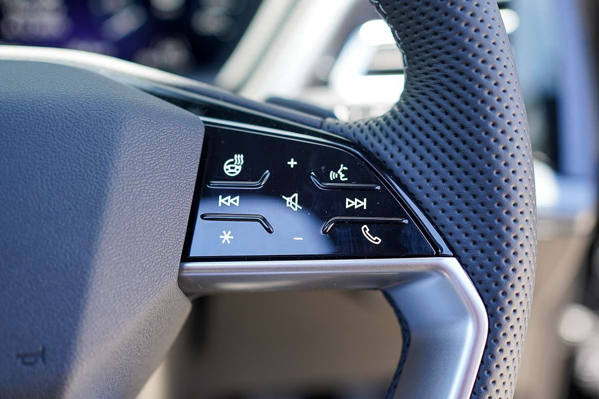 2024 Audi Q4 e-tron 45 F4